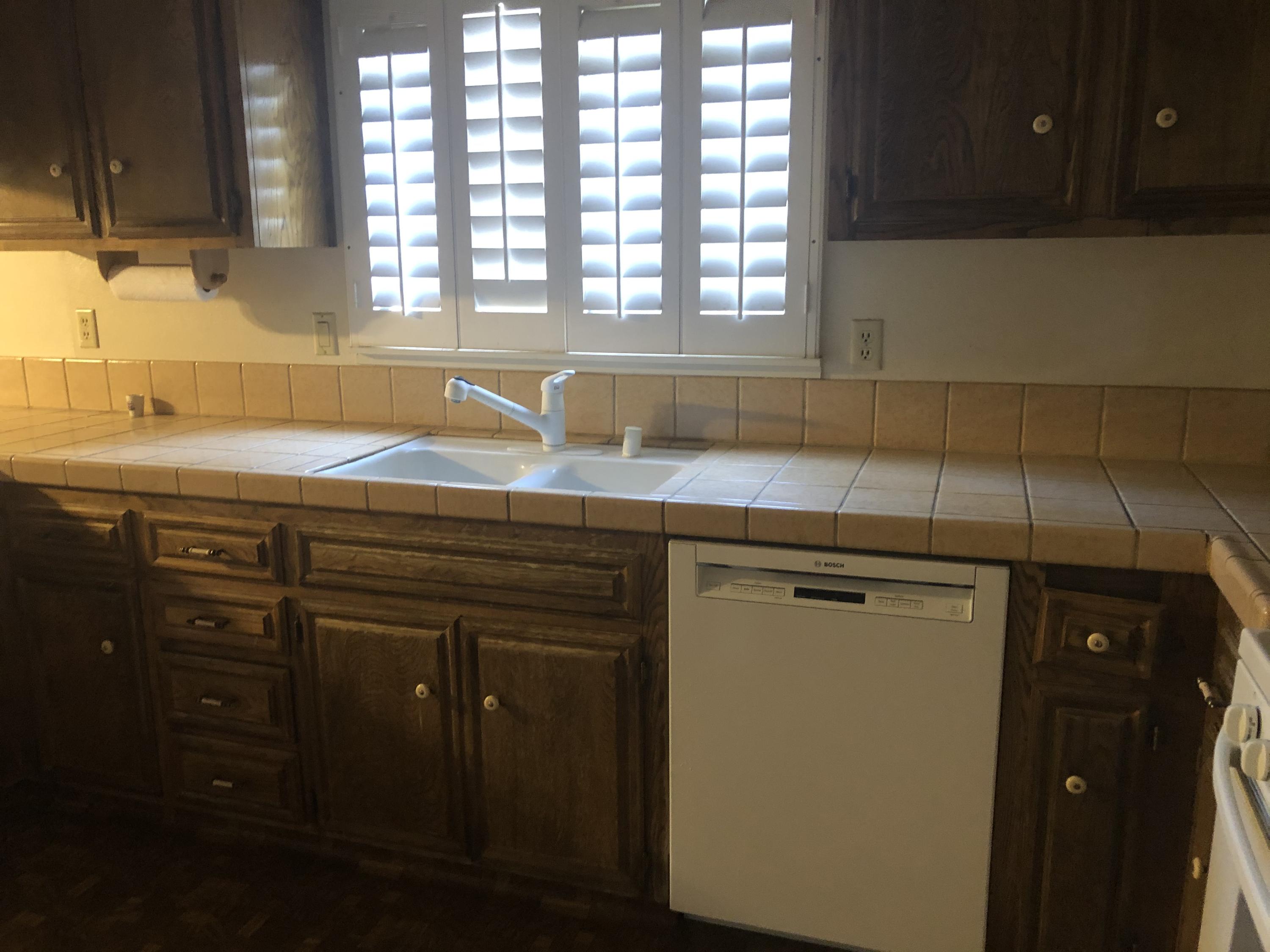 44240 Ruthron Avenue Lancaster, CA 93536 - Photo 6 of 18 ruthronC