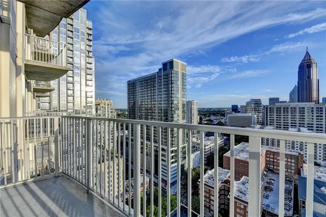 $299,900 | 860 Peachtree Street Northeast, Unit 2209, Atlanta, GA 30308