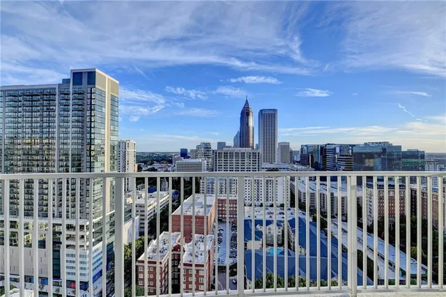 $299,900 | 860 Peachtree Street Northeast, Unit 2209, Atlanta, GA 30308