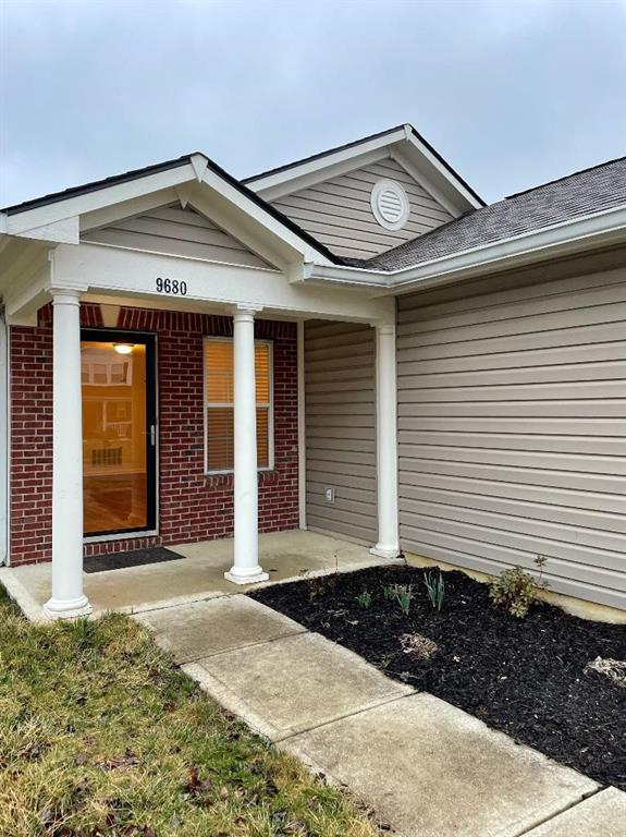 9680 Jackson Way Avon, IN 46123 - Photo 2 of 22