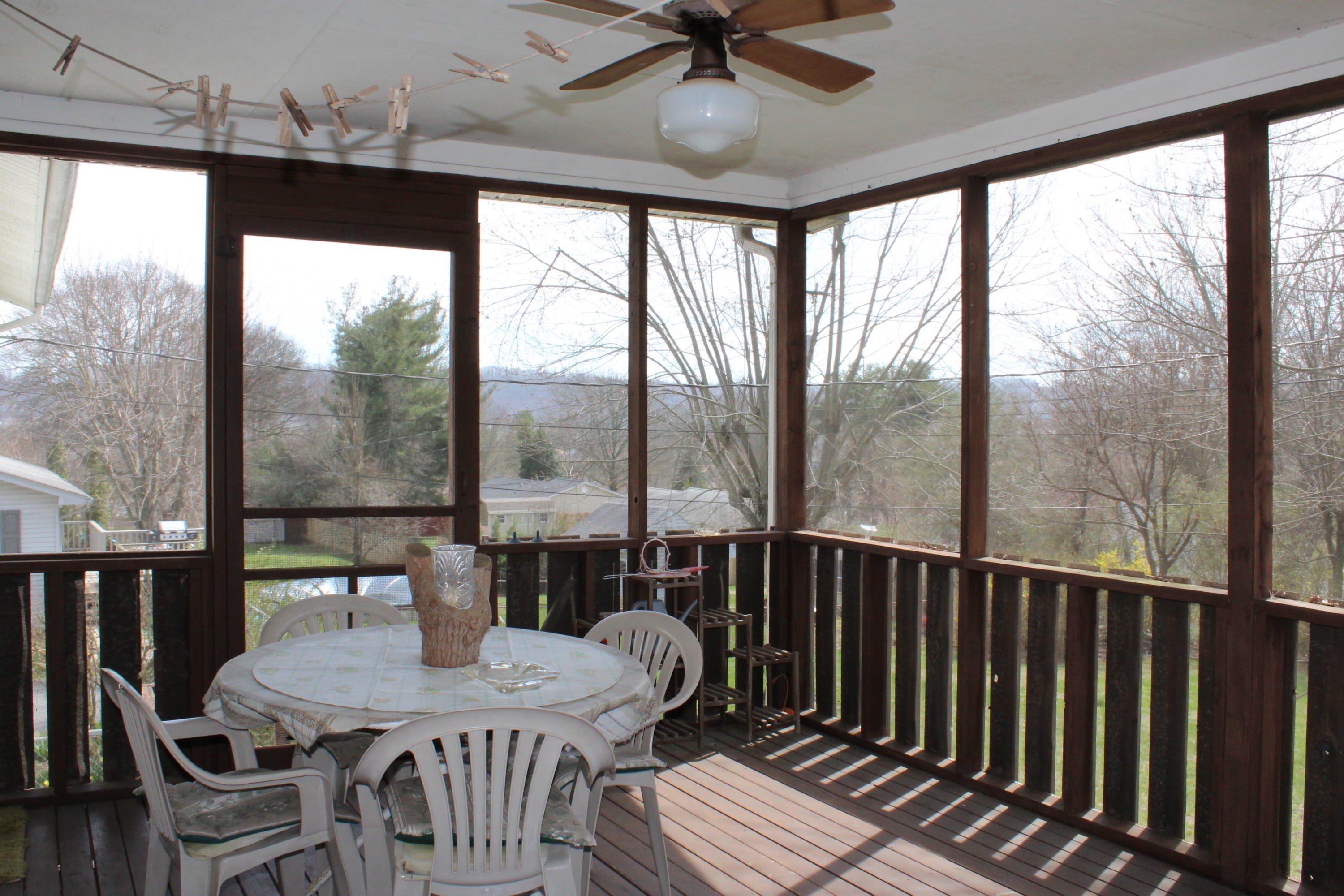7725 Ashley Road Powell, TN 37849 - Photo 27 of 29 IMG_3407.JPG