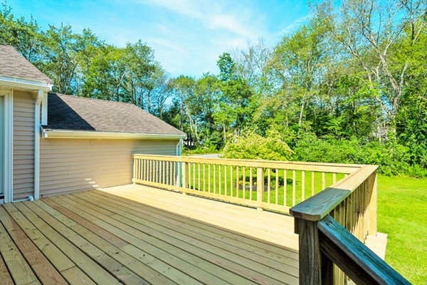 12 Reeds Lane Holbrook, MA 02343 - Photo 20 of 24 Gallery Image 20