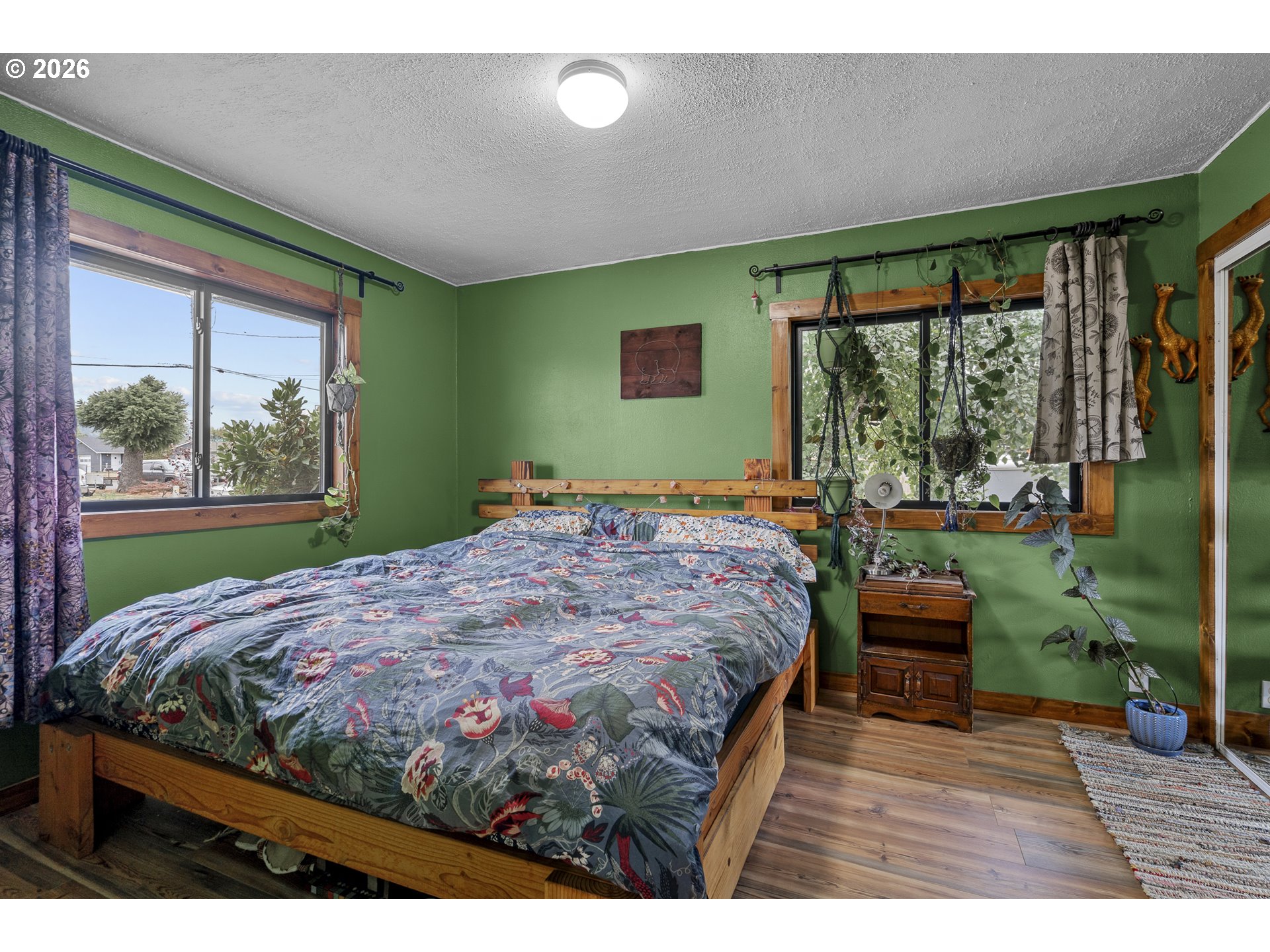 320 11th Street Lebanon, OR 97355 - Photo 11 of 39