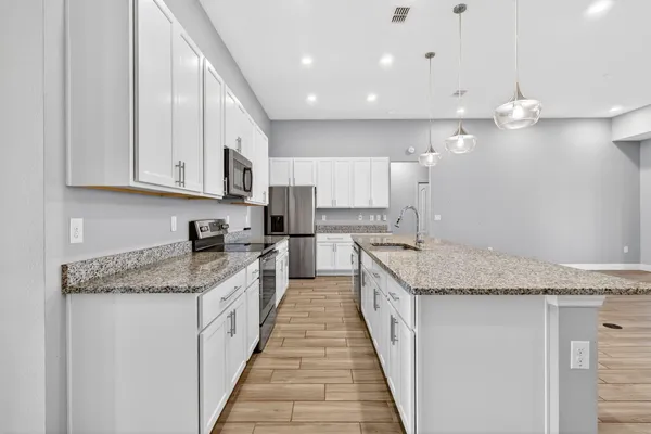 $3,250 | 4617 Southwest Keats Street, Port St. Lucie, FL 34953