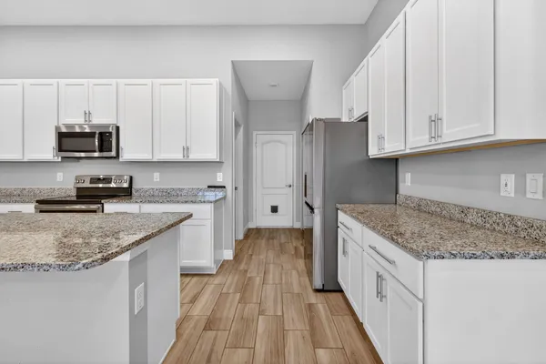 $3,250 | 4617 Southwest Keats Street, Port St. Lucie, FL 34953