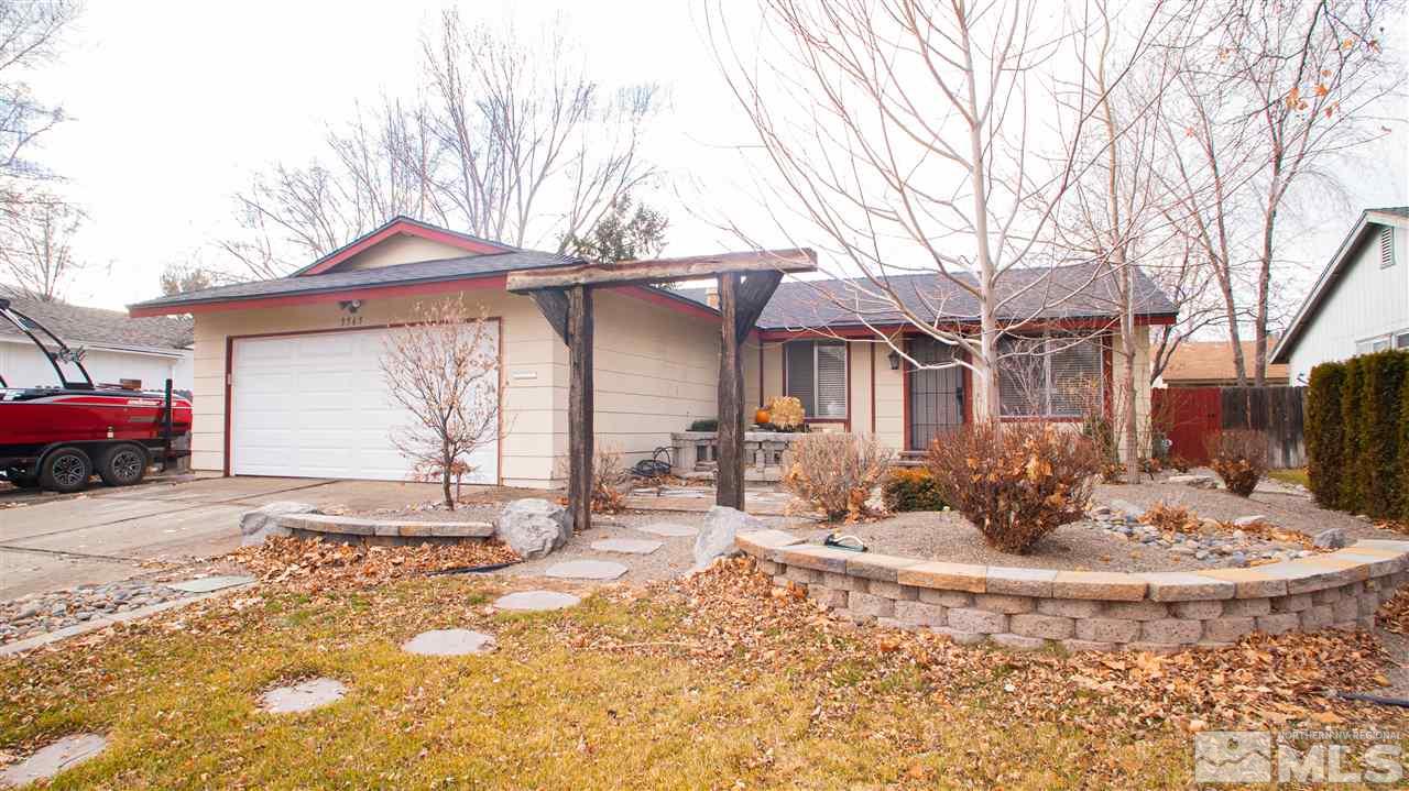 3565 Parque Verde Lane Reno, NV 89502 - Photo 3 of 12 Photo 3