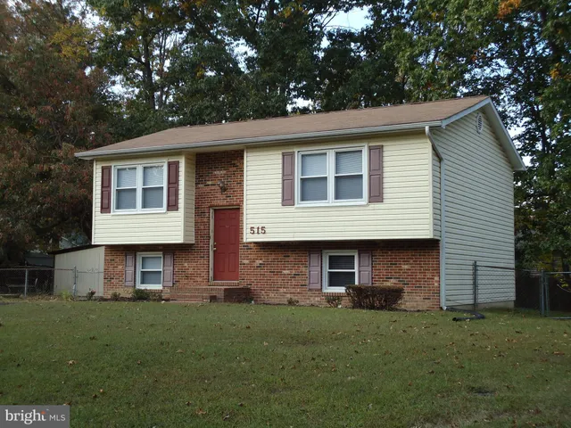 $2,350 | 515 Pleasants Drive, Fredericksburg, VA 22407