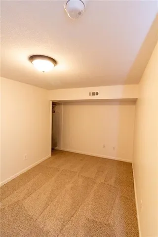 $370,000 | 31421 West 161st Street, Excelsior Springs, MO 64024