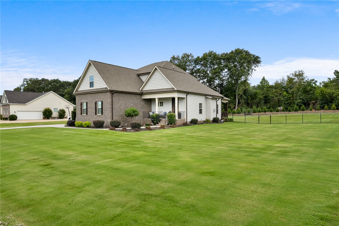 129 Saddle Brook Anderson, SC 29625 - Photo 3 of 50