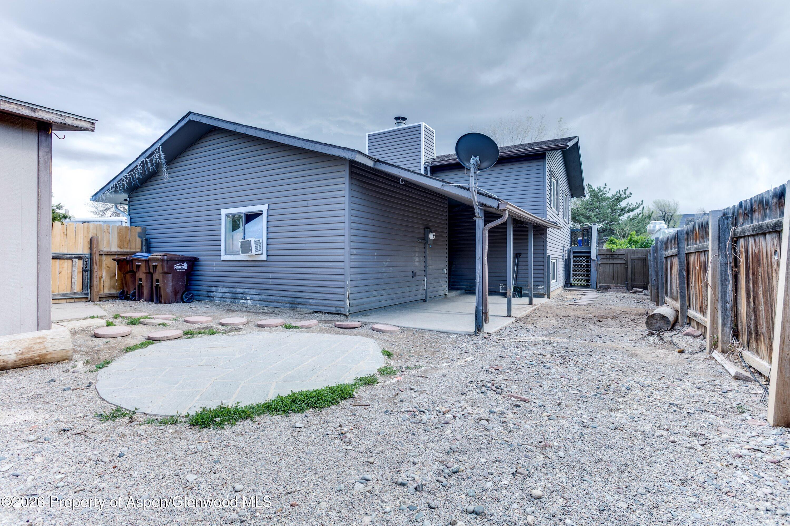 501 Fairway Avenue Rifle, CO 81650 - Photo 27 of 29 27-501_Fairway_Rear_Patio-1