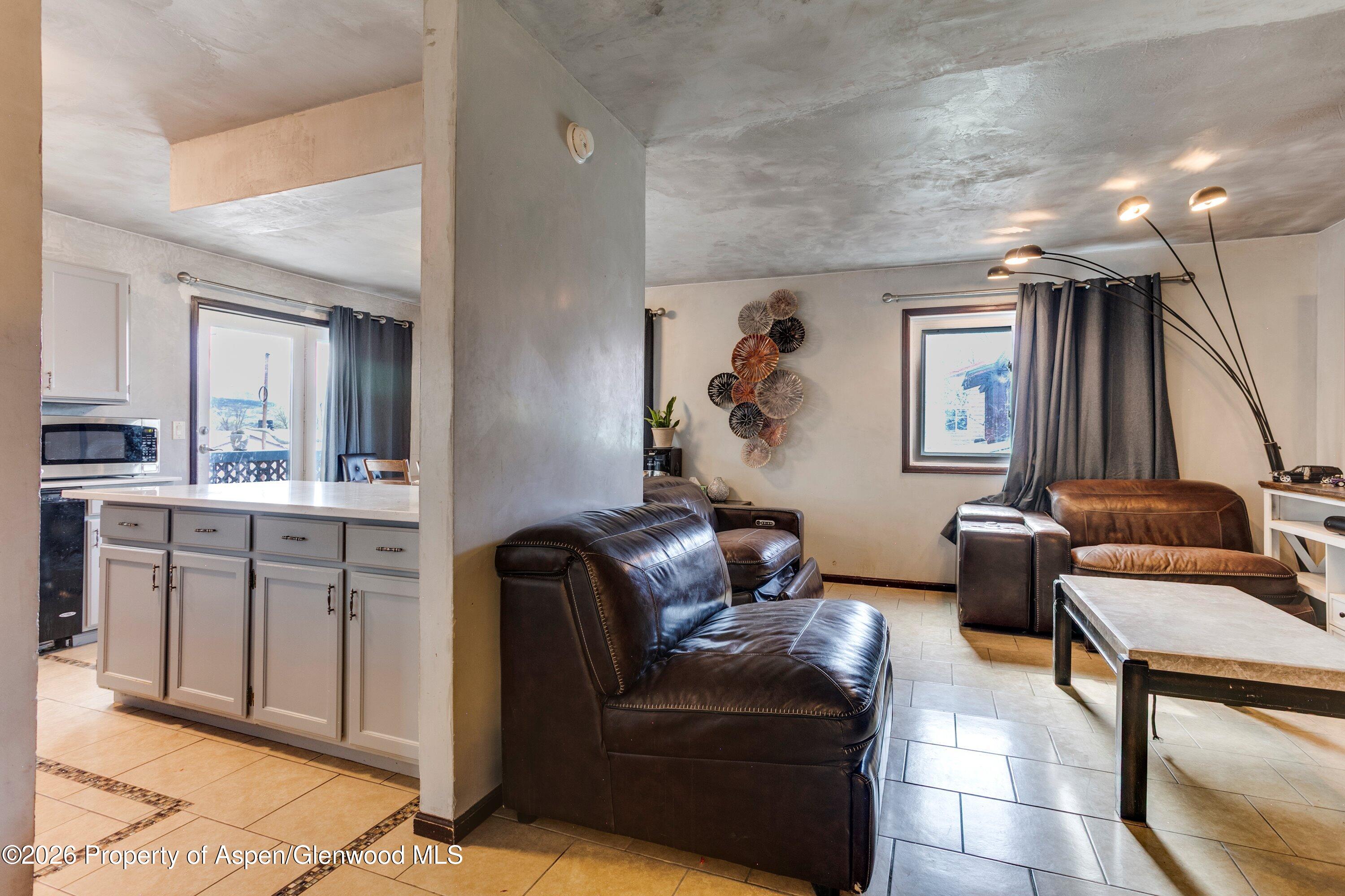 501 Fairway Avenue Rifle, CO 81650 - Photo 9 of 29 20-501_Fairway_Living_Area-1