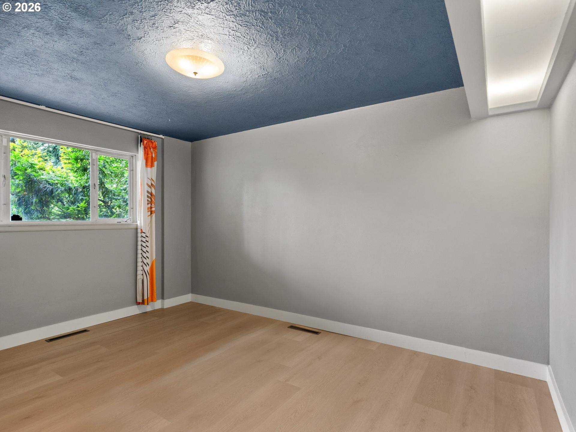 15015 Northeast Multnomah Street Portland, OR 97230 - Photo 32 of 48