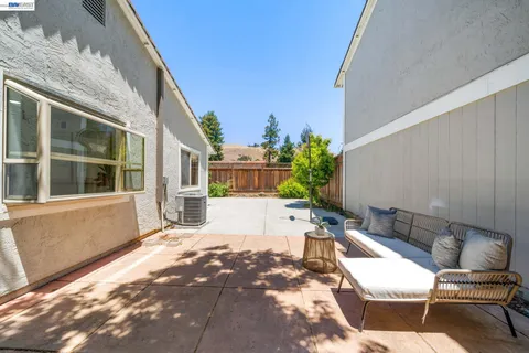 $975,000 | 40130 Santa Teresa Common, Fremont, CA 94539
