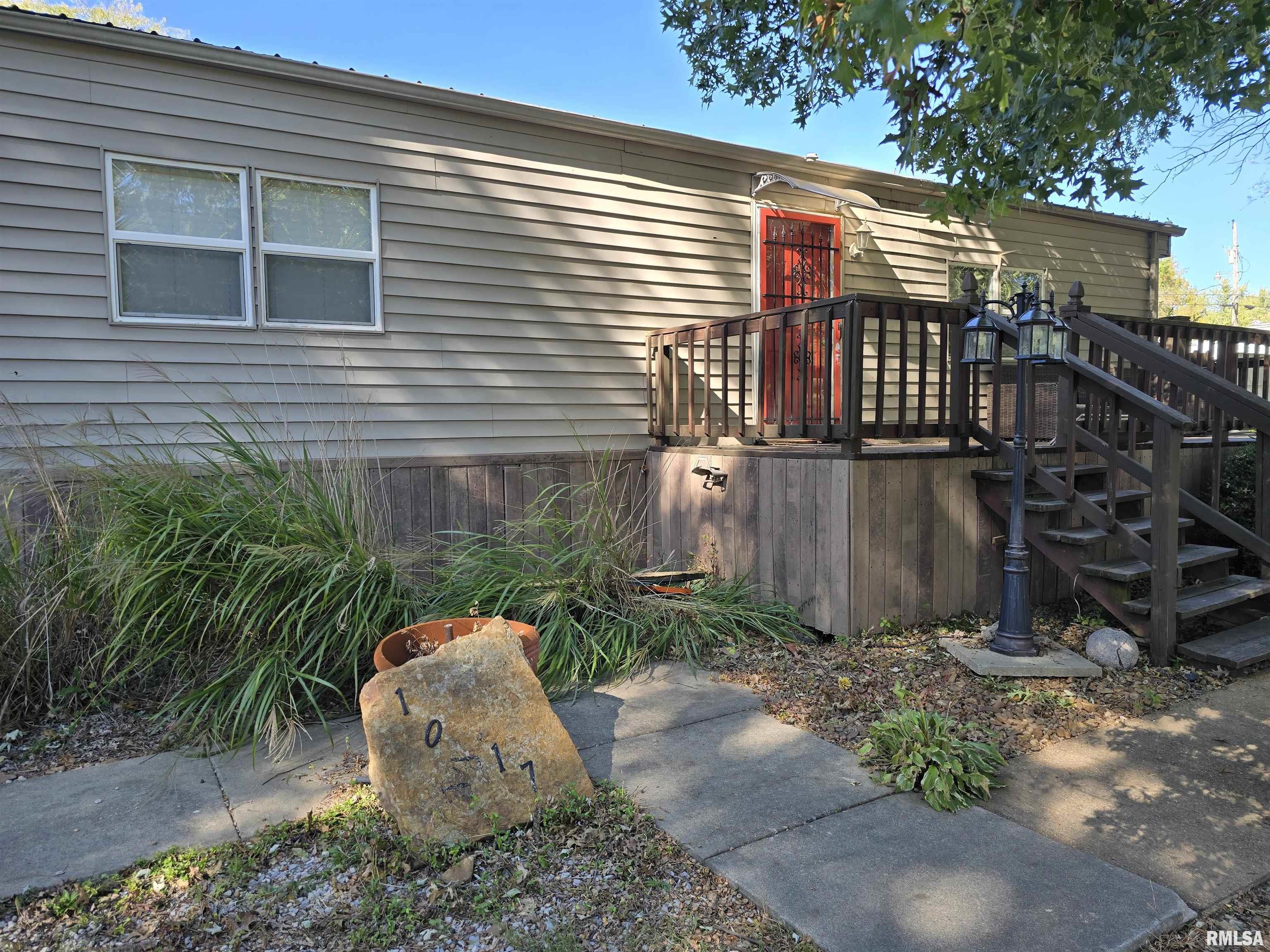 10617 Torrance Road Carbondale, IL 62901 - Photo 3 of 18