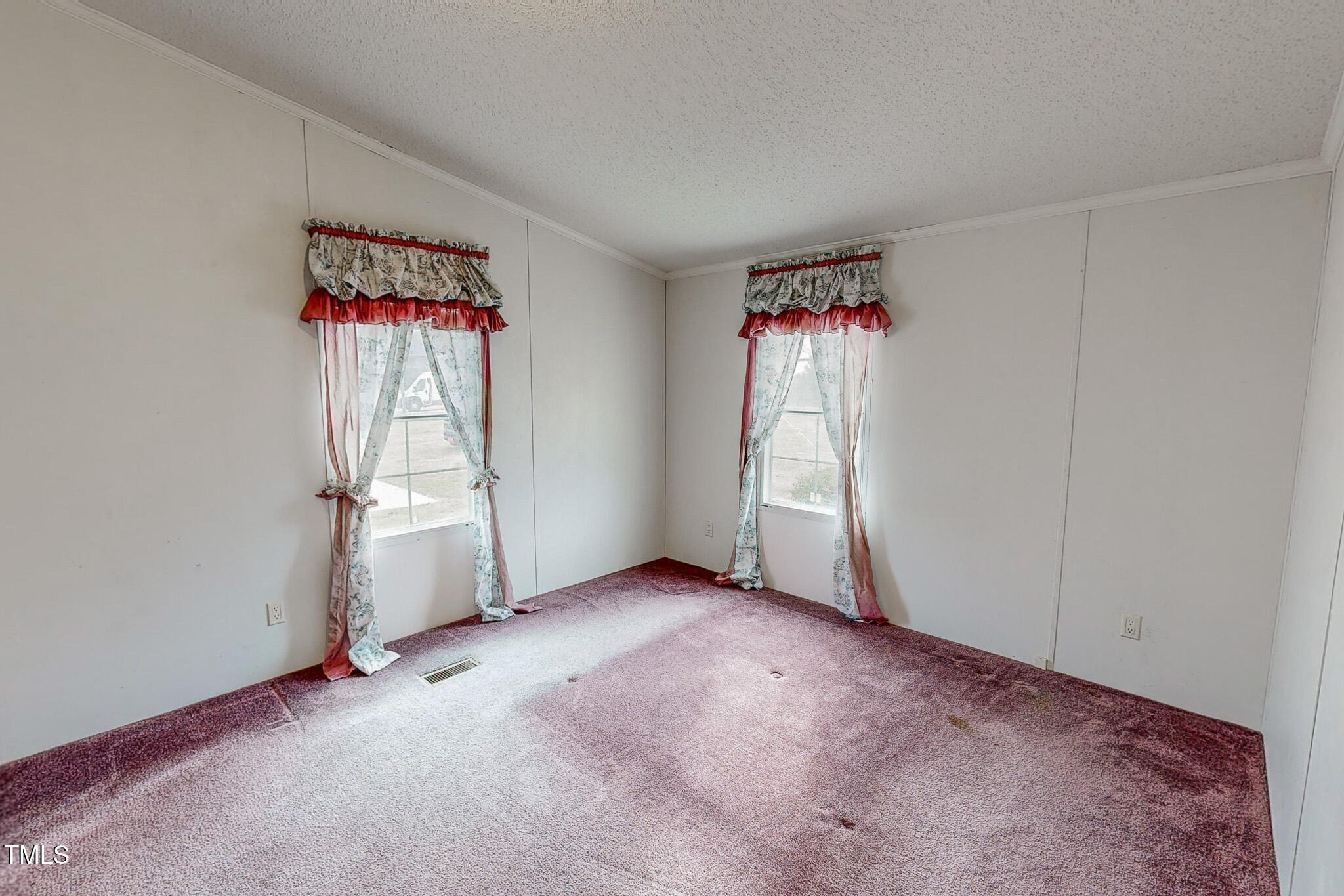 792 Huff Road Roxboro, NC 27574 - Photo 19 of 39 792-Huff-Rd-12172024_163122