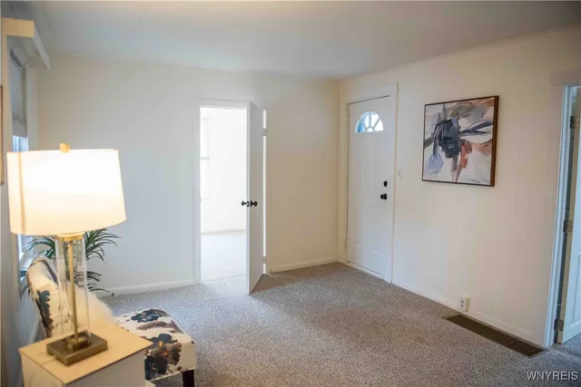 $249,900 | 5300 Lake Avenue, Orchard Park, NY 14127