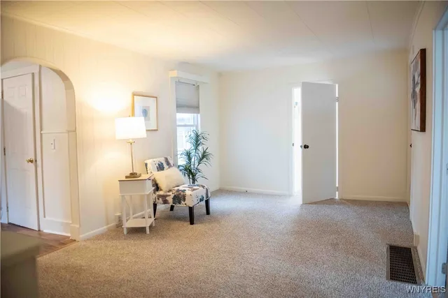 $249,900 | 5300 Lake Avenue, Orchard Park, NY 14127