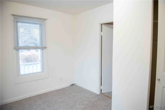 $249,900 | 5300 Lake Avenue, Orchard Park, NY 14127