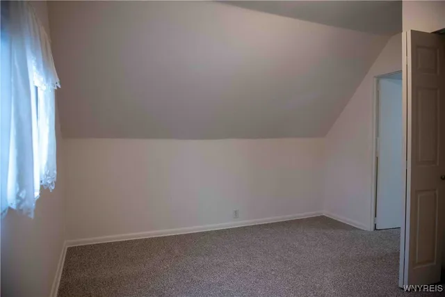 $249,900 | 5300 Lake Avenue, Orchard Park, NY 14127