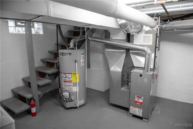 $249,900 | 5300 Lake Avenue, Orchard Park, NY 14127