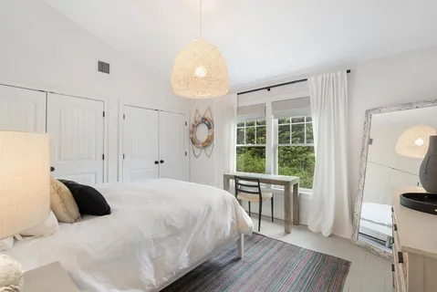$2,695,000 | 47 Cooper Lane, Southampton, NY 11968