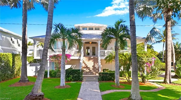 $30,000 | 877 7th Street South, Naples, FL 34102