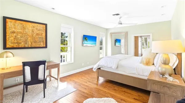 $30,000 | 877 7th Street South, Naples, FL 34102