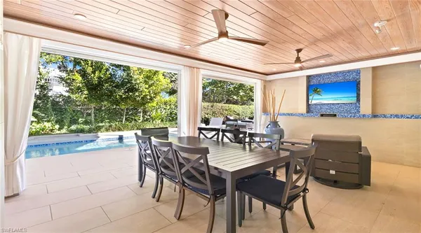 $30,000 | 877 7th Street South, Naples, FL 34102