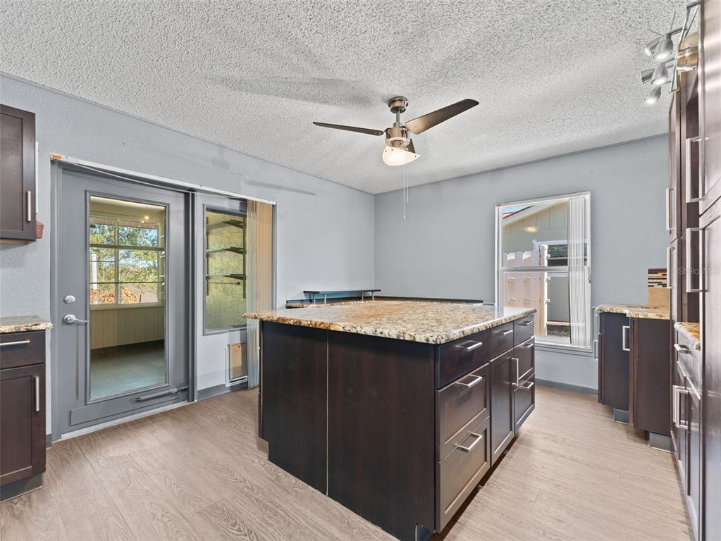 7118 Lexington Circle Brooksville, FL 34602 - Photo 13 of 45