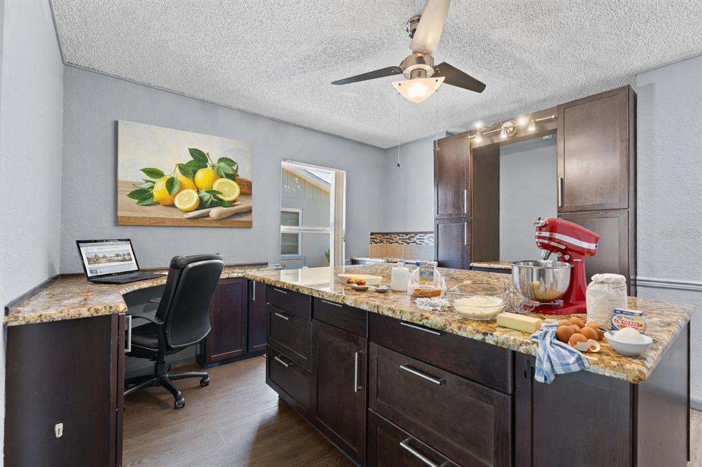 7118 Lexington Circle Brooksville, FL 34602 - Photo 14 of 45