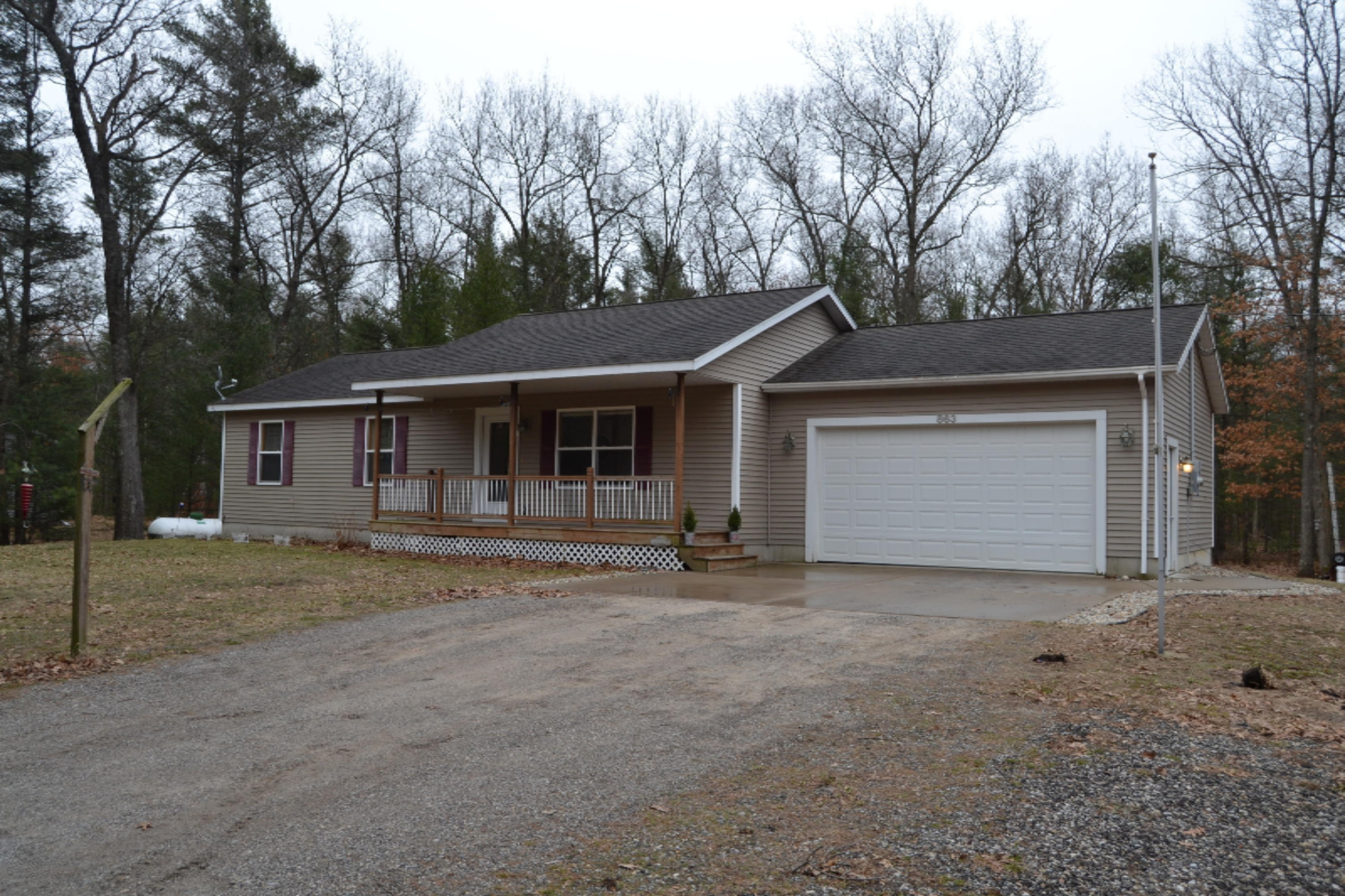 863 West Michillinda Road Muskegon, MI 49445 - Photo 1 of 30 DSC_0213