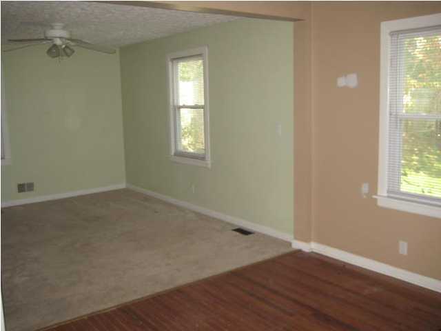 4722 Dohn Road Louisville, KY 40216 - Photo 11 of 21 Additional Photo