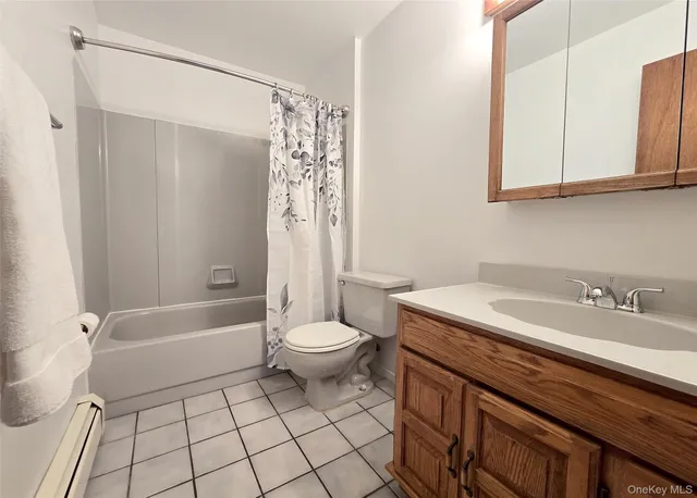 $685,000 | 14 Avenue C, Holbrook, NY 11741