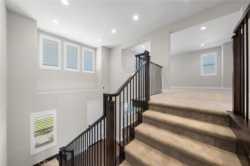 25110 Cherry Ridge Drive Canyon Country, CA 91387 - Photo 36 of 74 a view of entryway