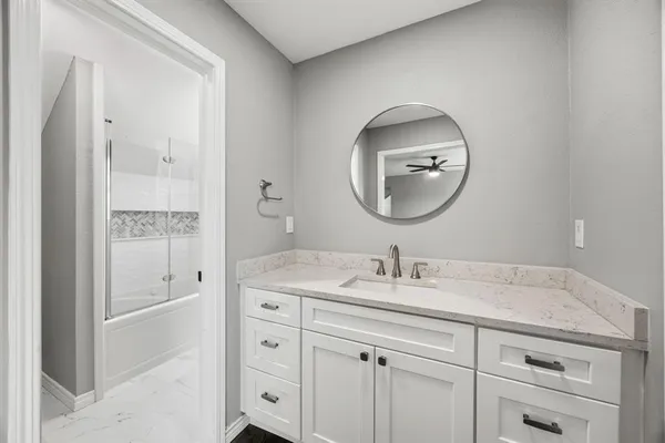 $565,000 | 1636 West Red Bird Lane, Dallas, TX 75232