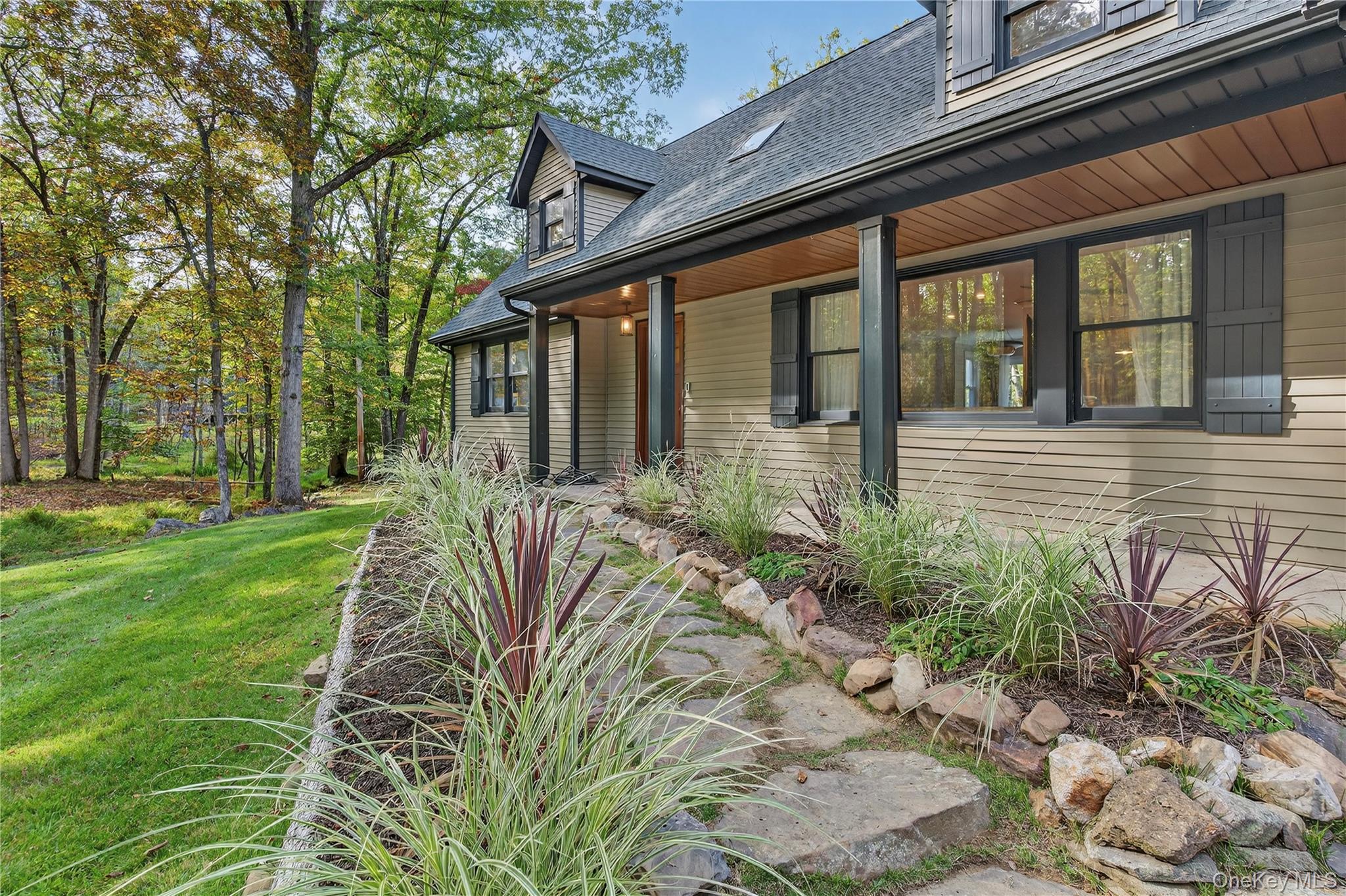 55 Ginger Road High Falls, NY 12440 - Photo 3 of 47 a front view of a house with garden