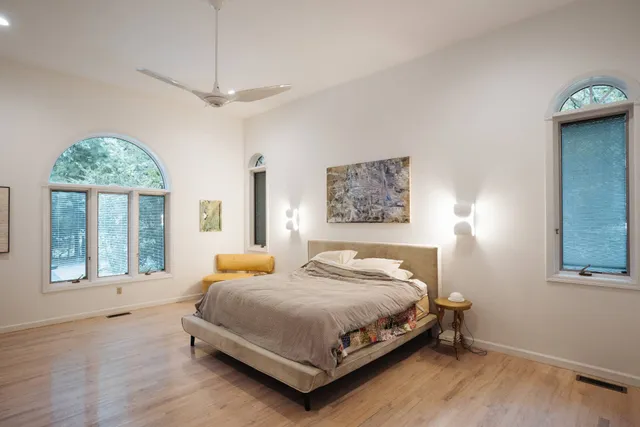 $54,000 | 15 Wagon Lane, East Hampton, NY 11937