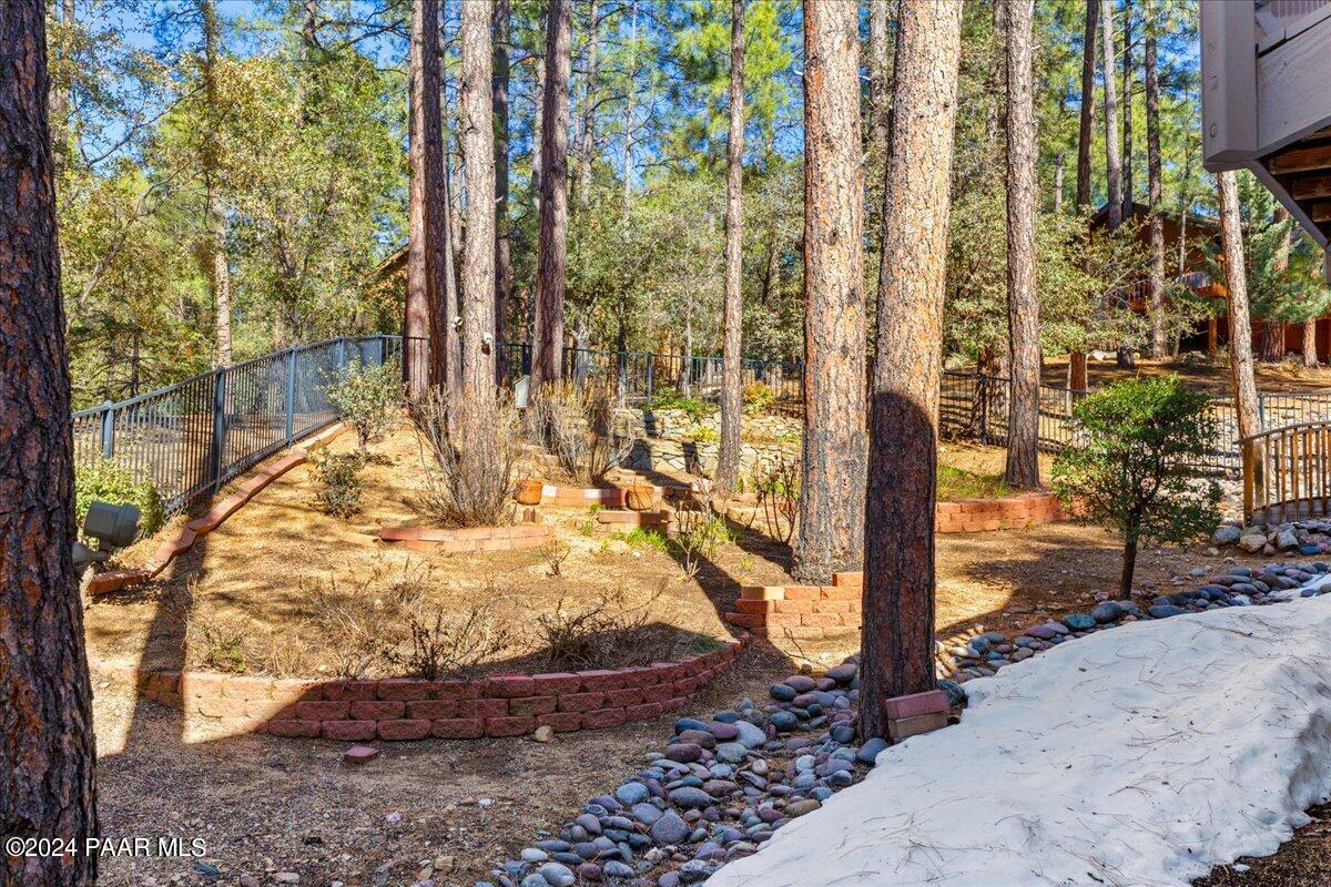 1785 Coyote Road Prescott, AZ 86303 - Photo 31 of 36 32-Backyard