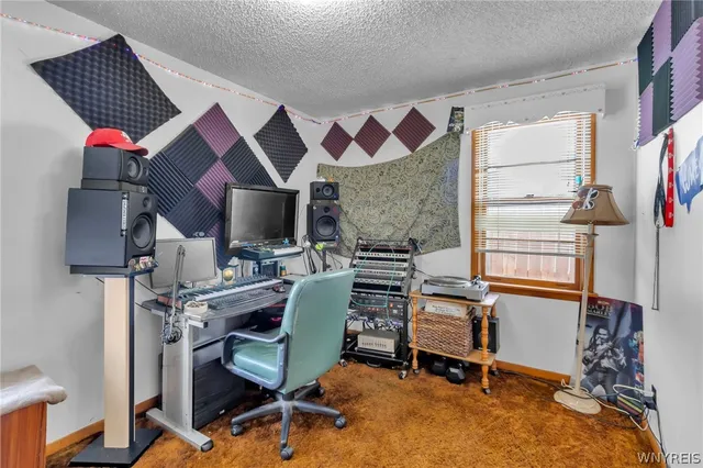 $169,900 | 58 Boardman Road, West Seneca, NY 14218