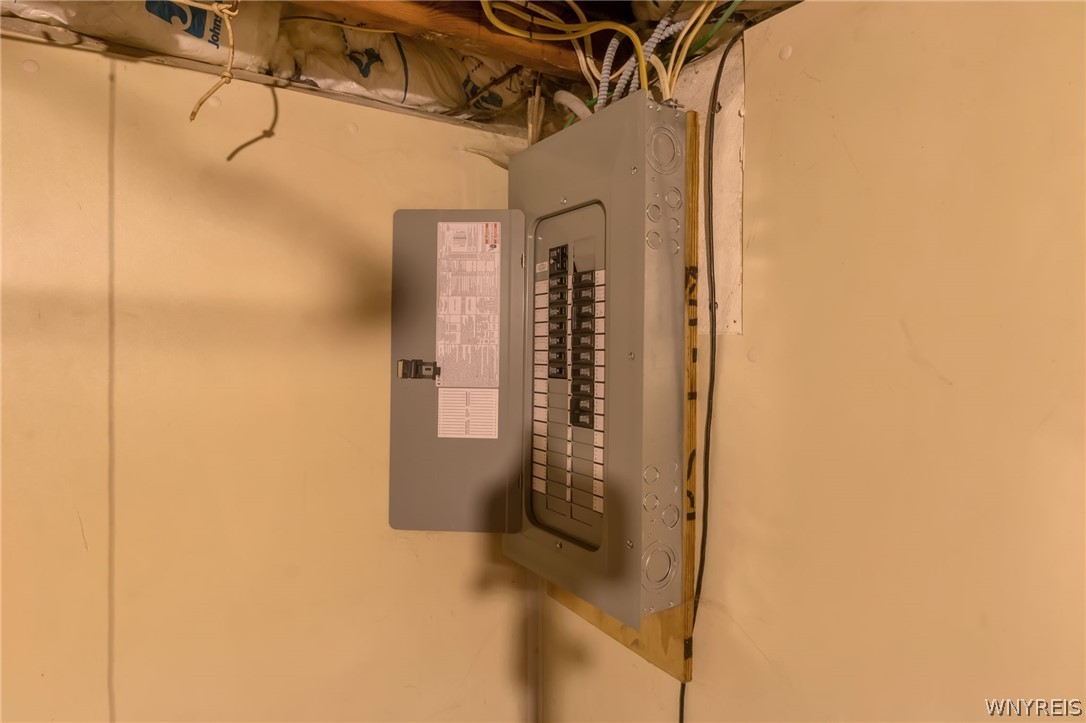 58 Boardman Road West Seneca, NY 14218 - Photo 17 of 29