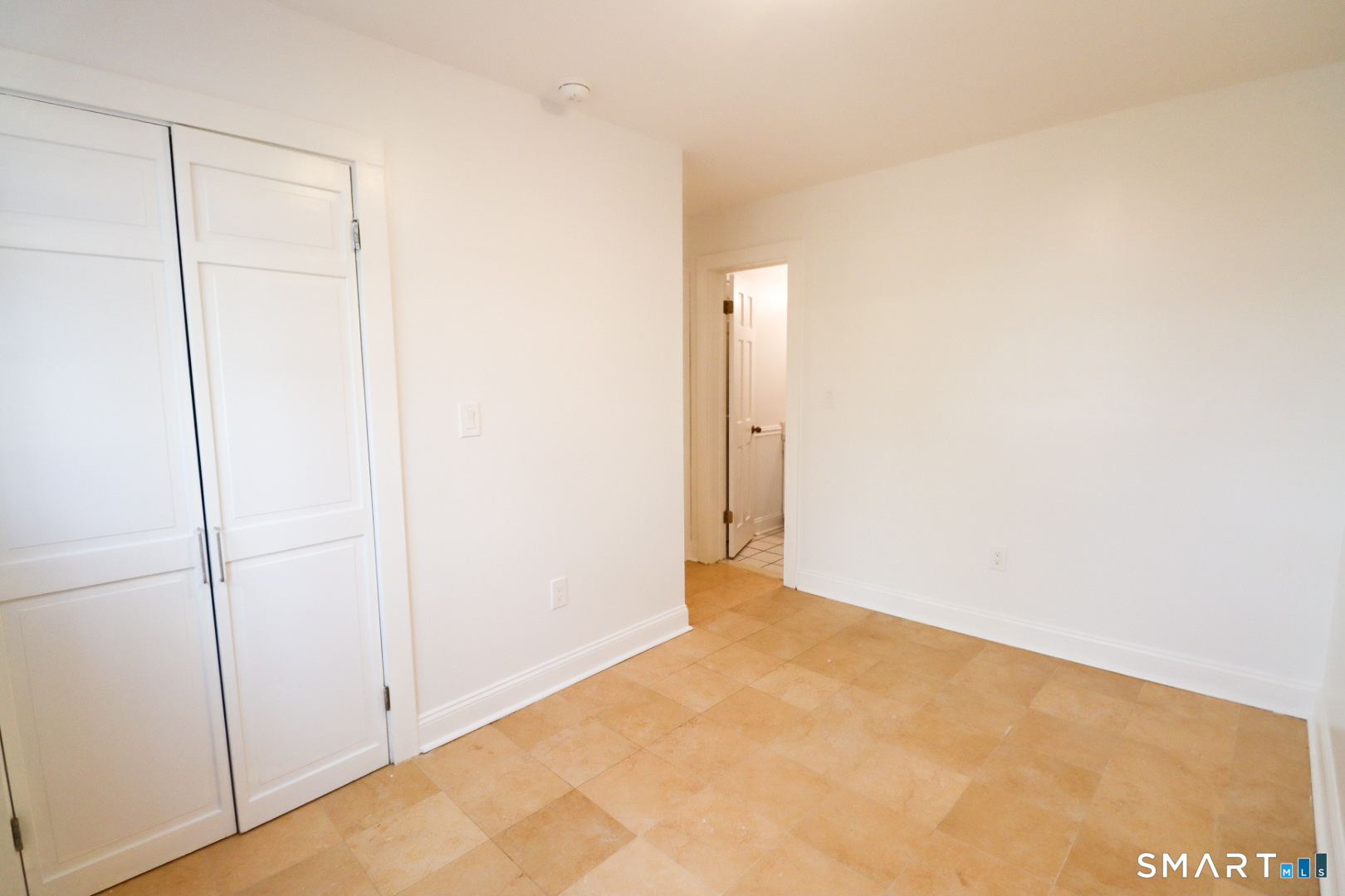 51 Franklin Street New London, CT 06320 - Photo 6 of 12 a view of an empty room