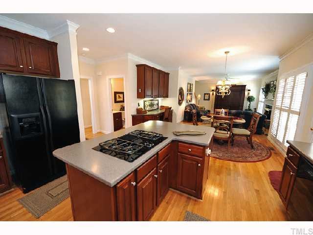 8528 Wapello Lane Raleigh, NC 27613 - Photo 6 of 12