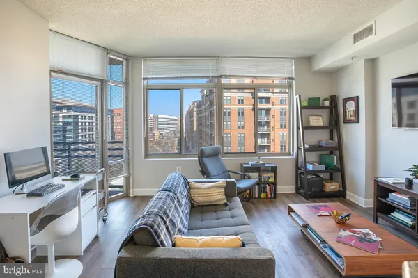 $474,900 | 3650 South Glebe Road, Unit 844, Arlington, VA 22202