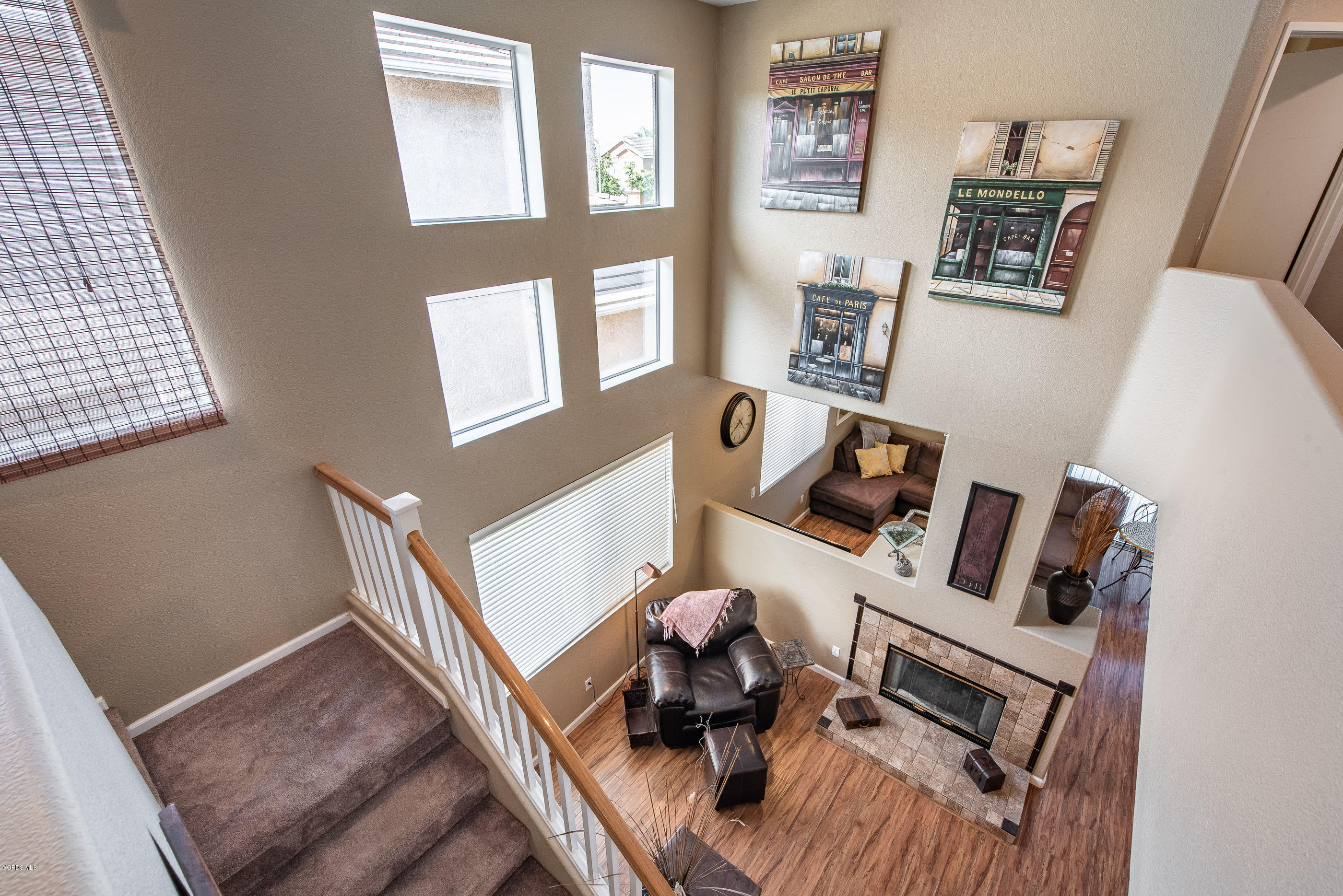2050 Avila Place Oxnard, CA 93036 - Photo 26 of 31 a living room with furniture and a window