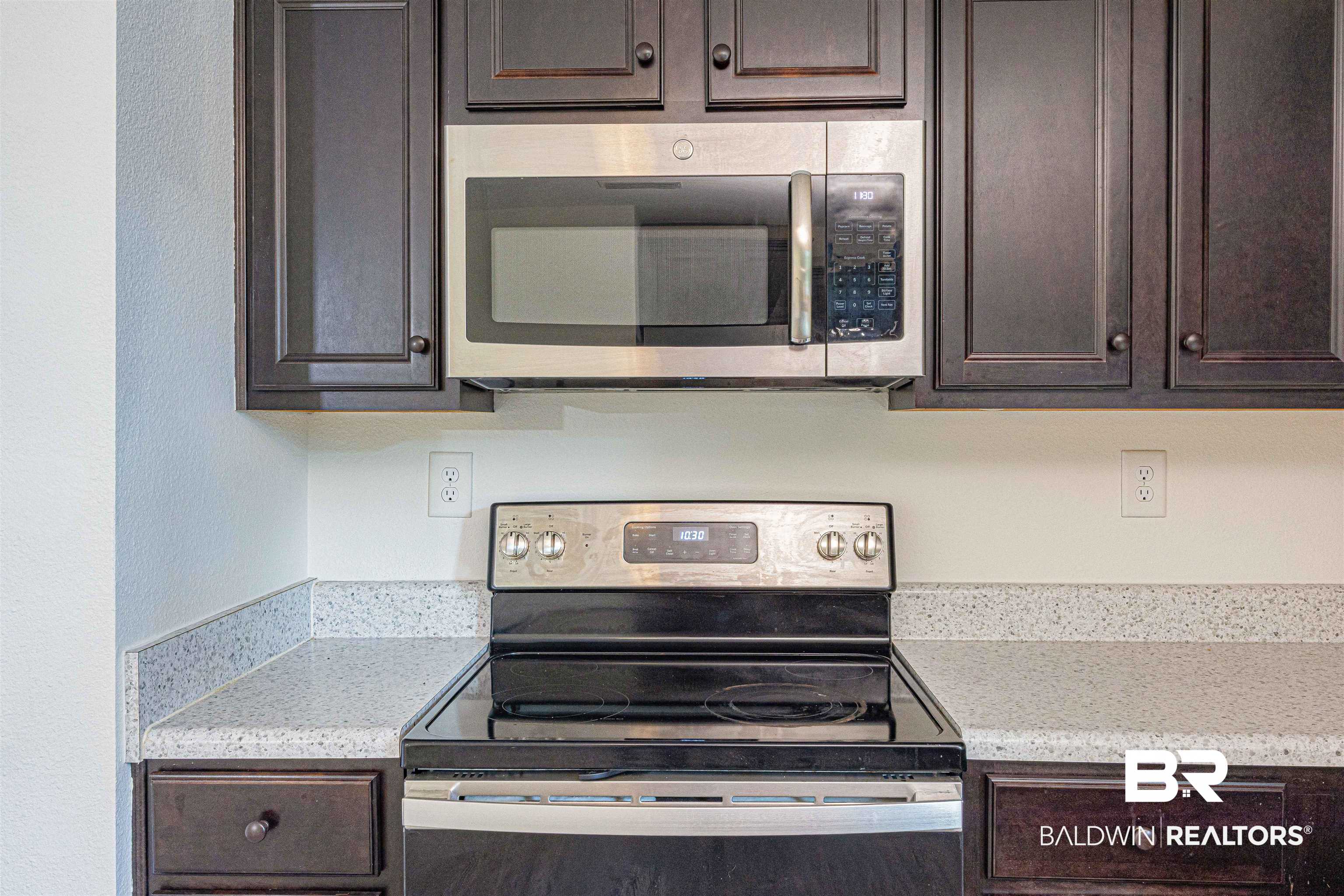 118 Michael Loop Daphne, AL 36526 - Photo 12 of 22