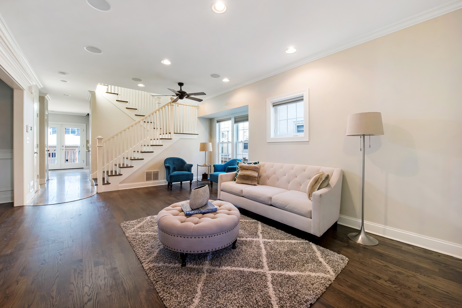 936 Mapleton Avenue Oak Park, IL 60302 - Photo 4 of 30