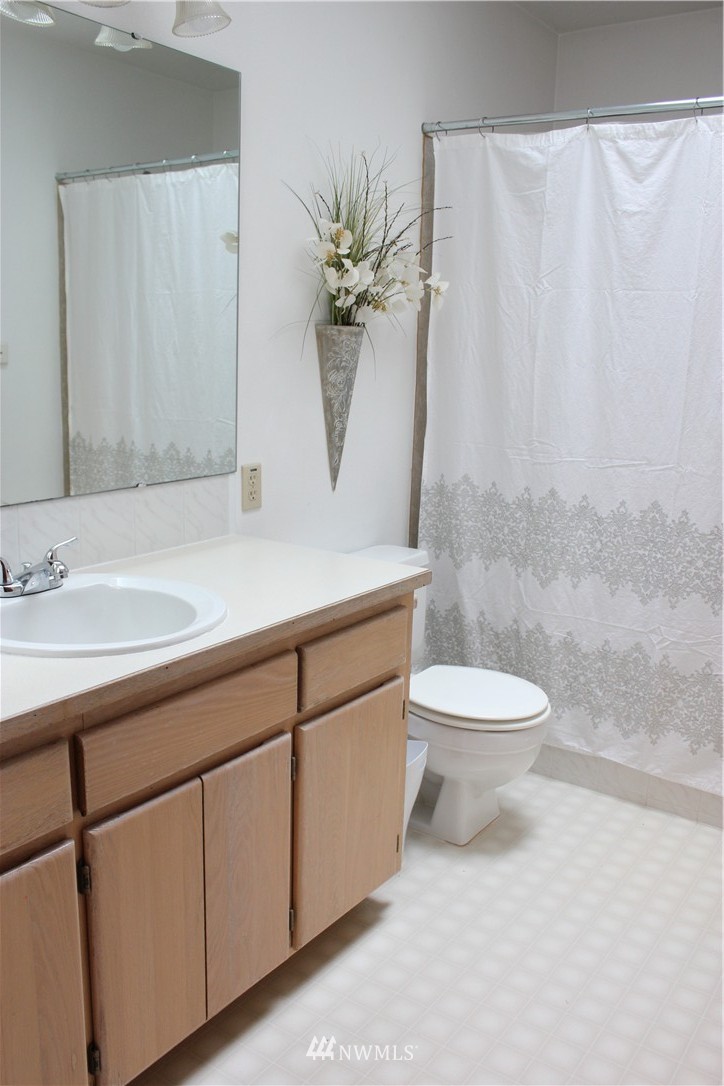 19209 Southeast 136th Street Renton, WA 98059 - Photo 19 of 23 Gallery Image 19