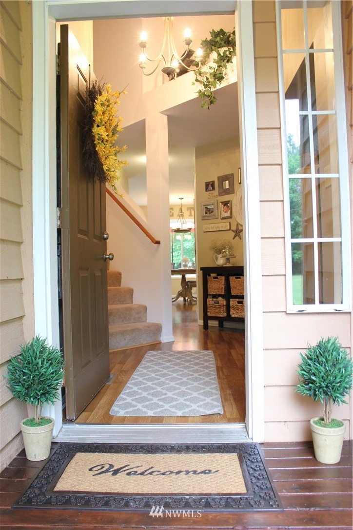 19209 Southeast 136th Street Renton, WA 98059 - Photo 3 of 23 Gallery Image 3