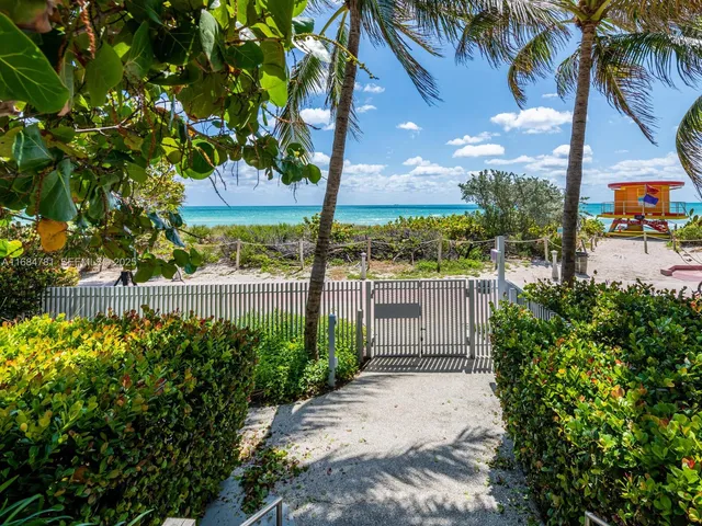 $4,650,000 | 6901 Collins Avenue, Unit 701, Miami Beach, FL 33141