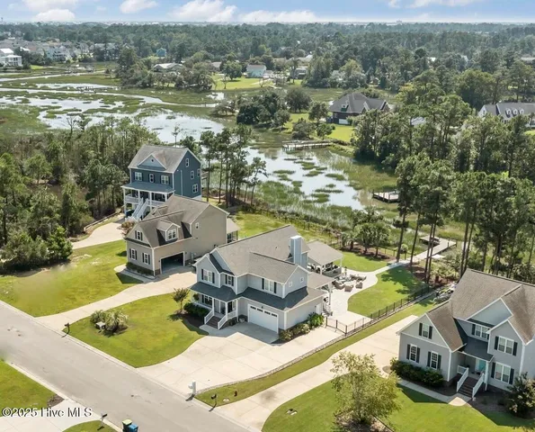 $828,000 | 2411 Marsh Tern Lane, Morehead City, NC 28557